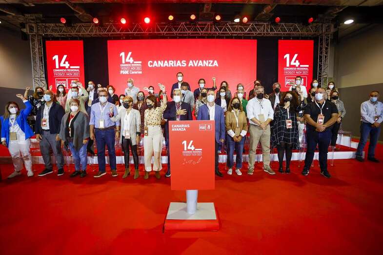 La nueva ejecutiva regional del PSOE/TA.